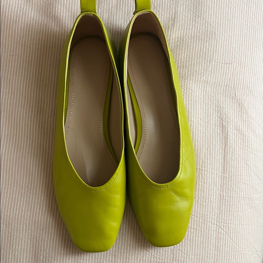 27 EDIT Lime Green Flats